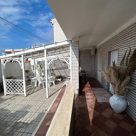 Fly & Stay Apartments ฟิวมิชีโน ภายนอก รูปภาพ